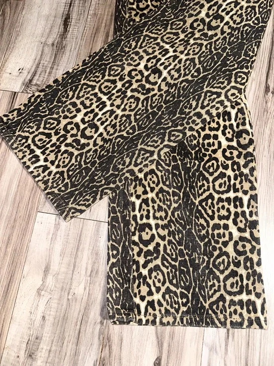 NWOT Altar’d State Nash Cheetah Straight Leg Pants - Picture 6 of 7